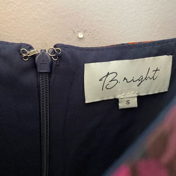 B. Right Women's size Small Navy Blue Pink Metallic Puff Sleeve Mini Party Dress - Picture 4 of 11